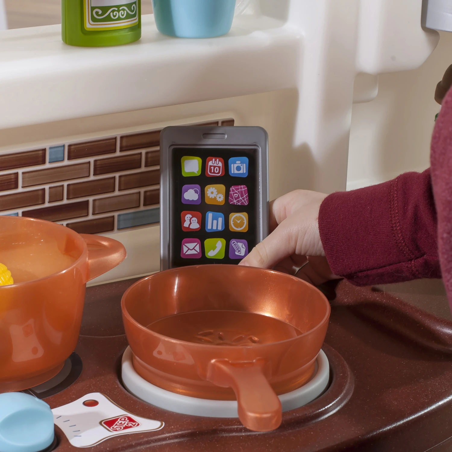 Step2 Lifestyle Custom Play Kitchen With 20 Piece Accessory Play Set In Multicolor 12 Step2 Lifestyle Custom Play Kitchen With 20 Piece Accessory Play Set In Multicolor - Image 12