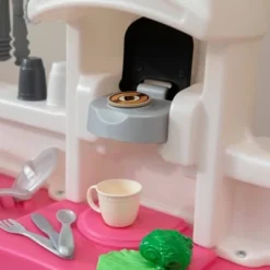Step2 Fun With Friends Kitchen 15pc - Pink -Outdoor Toys-Step2 GUEST 021ee14e 7697 4c69 8359 213377c320ef