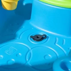 Step2 Rain Showers Splash Pond Water Table -Outdoor Toys-Step2 GUEST cdaa4a06 6b81 4f49 9f60 ac77cb62ebb4